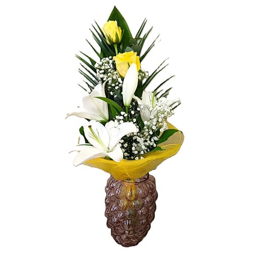Sárga rózsacsokor fehér liliommal